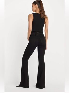 Good American Good Legs Flare jeans